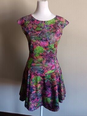 Lululemon Court Golf Tennis Dress, Fit & Flare Activewear, Golf, Botanical S/M